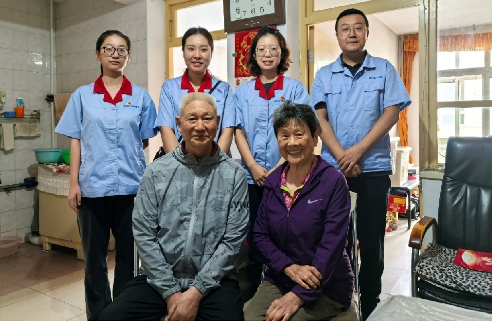 敢超不忘引路人，共憶往昔歲月稠 | 天光半導(dǎo)體青年職工送去感謝信